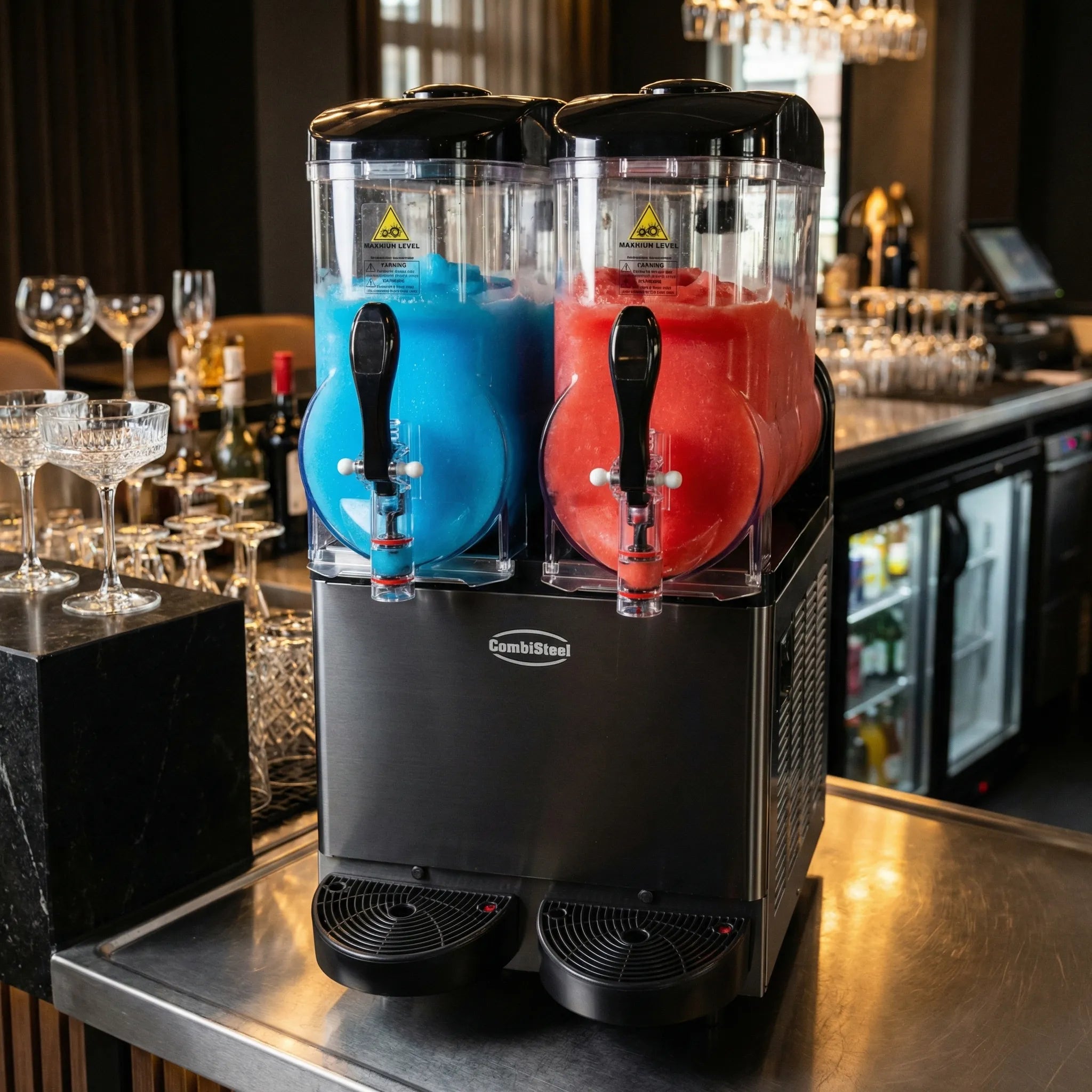 Granita-Maschine für Profis: 1, 2 oder 3 Behälter? Größenleitfaden 3 Machine à slush et granita design noire 3 cuves de 12 litres